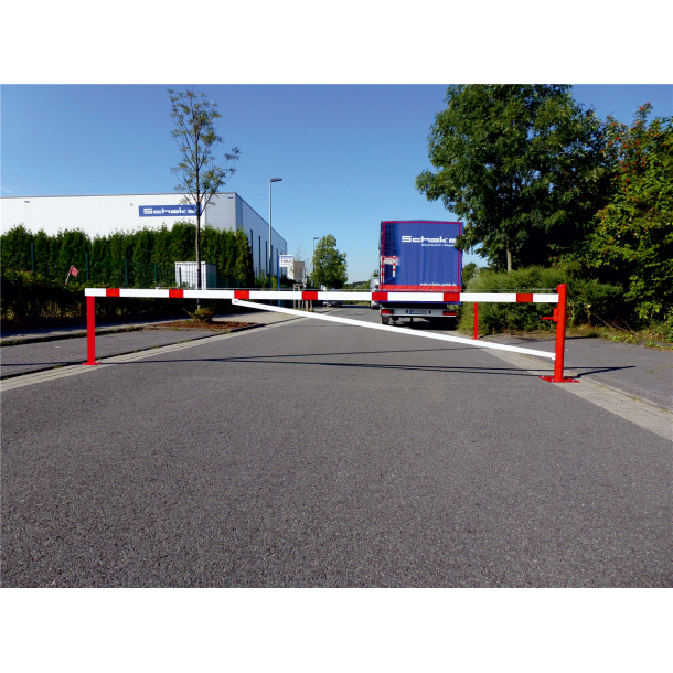 Swing barrier | with bracing tube and | pull rope reinforcement | to be fixed by plugs, hot-dip galvanized and red coated with white reflecting rings | Barrier arm length: 4000 mm | with triangular lock